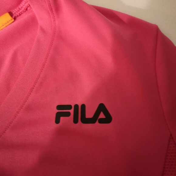 Fila Performance Ladies V-neck Long Sleeve Fitted Workout Top - Picture 4 of 5